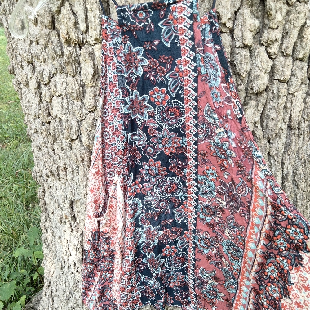 ⬇️ Price Drop! ⬇️ NWT Forever 21 Sleeveless Blouse in size S - Picture 2 of 4